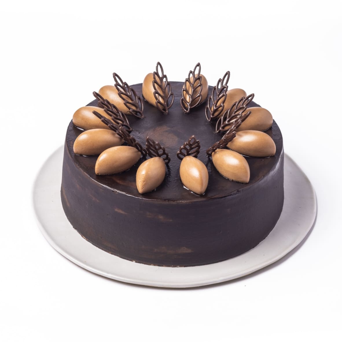 Black Velvet Cake - Image 4